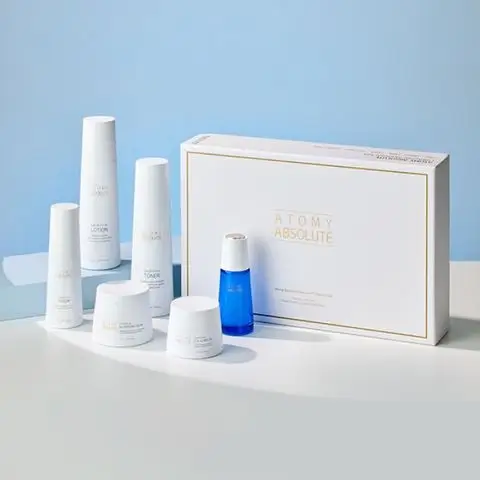 Coffret de soins Atomy Absolute avec tonique, essence, ampoule, crème et contour des yeux